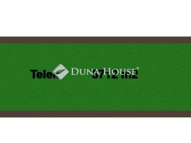 Eladó telek Áporka, Zártkert 3712 nm