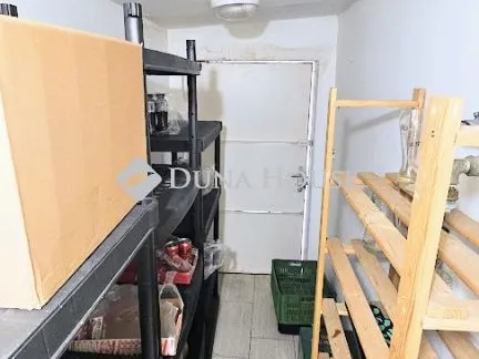 Kiadó kereskedelmi és ipari ingatlan Szigetszentmiklós 38 nm