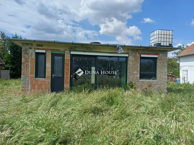 Eladó ház Kiskunlacháza 60 nm