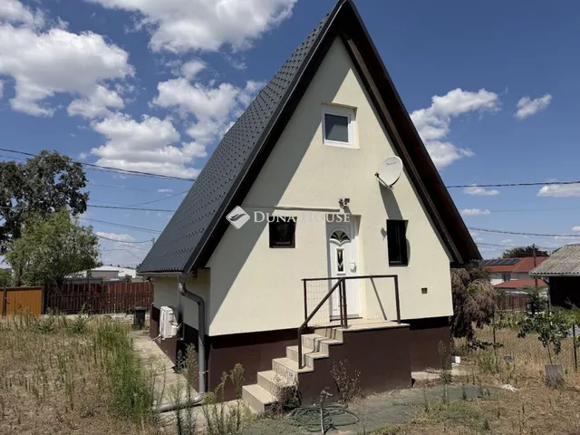 Eladó nyaraló Szigetszentmiklós 50 nm