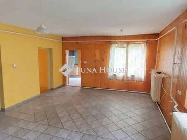 Eladó ház Sármellék 184 nm