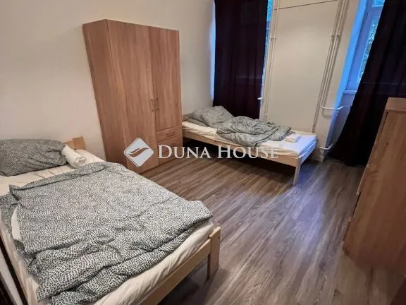 Eladó kereskedelmi és ipari ingatlan Budapest XIII. kerület 356 nm