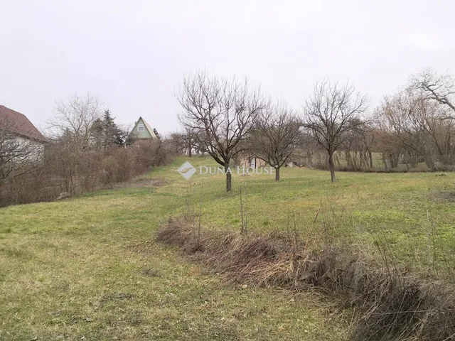 Eladó telek Pomáz 2269 nm