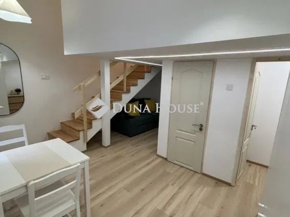 Kiadó lakás Budapest VI. kerület 22 nm