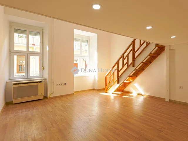 Eladó lakás Budapest IX. kerület, Hőgyes Endre utca 30 nm