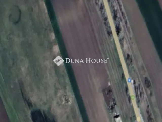 Eladó telek Sárszentágota, Május 1. utca 13137 nm