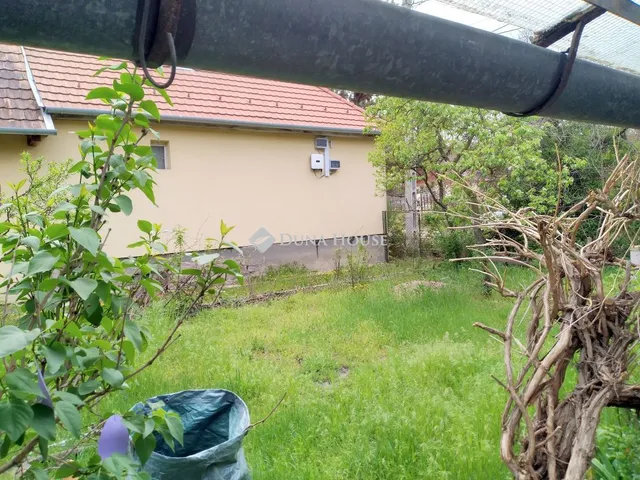 Eladó ház Pócsmegyer 59 nm