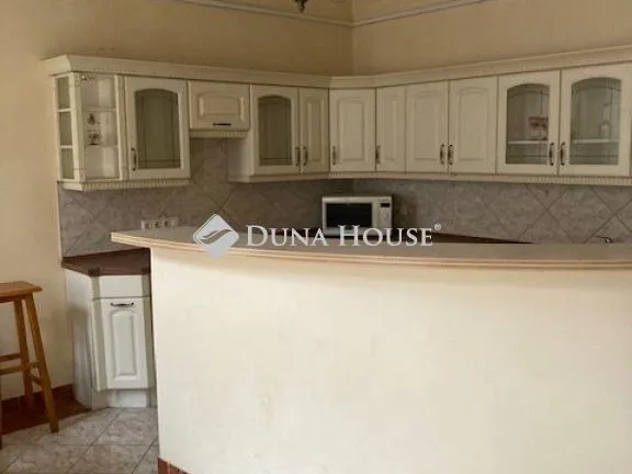 Eladó lakás Budapest VI. kerület, Dessewffy utca 159 nm