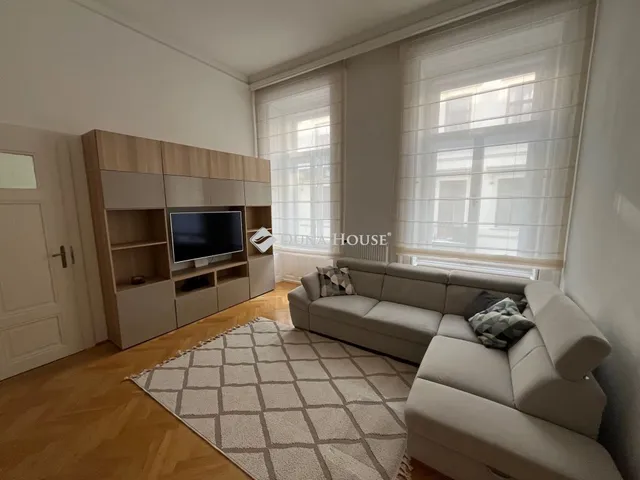 Kiadó lakás Budapest V. kerület 100 nm
