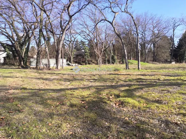 Eladó telek Szigetmonostor 4028 nm