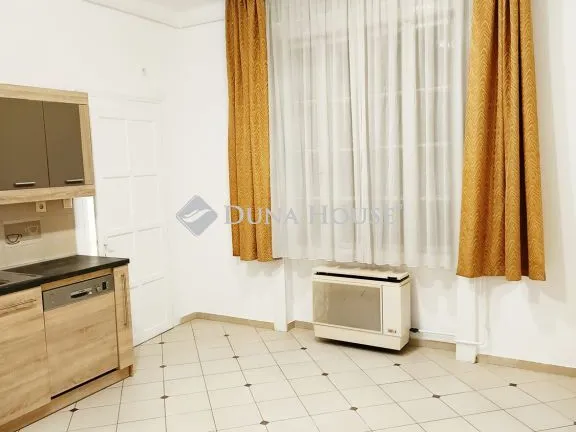 Eladó lakás Budapest VIII. kerület 50 nm