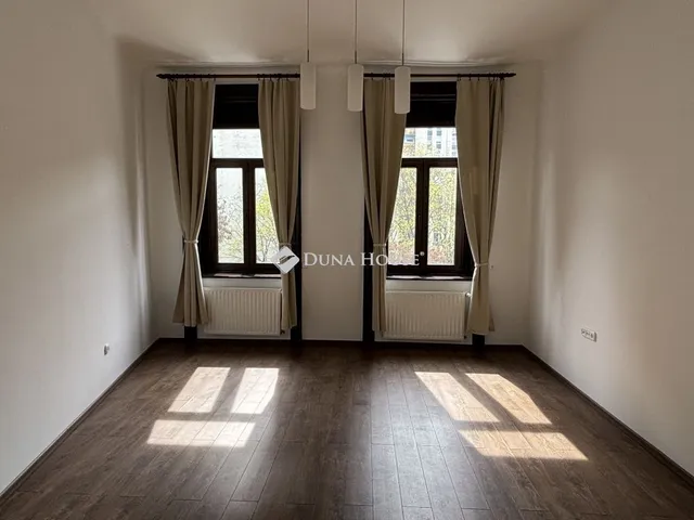 Eladó lakás Budapest VIII. kerület 74 nm