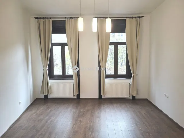 Eladó lakás Budapest VIII. kerület 74 nm