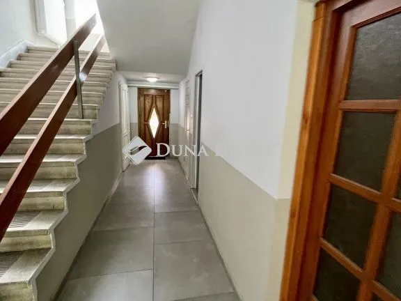 Eladó kereskedelmi és ipari ingatlan Dunaújváros 1052 nm