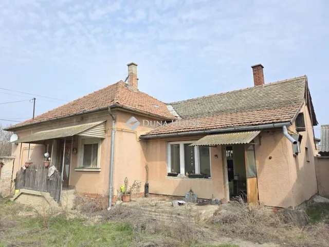 Eladó ház Kiszombor 96 nm