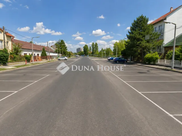 Eladó telek Budapest XIV. kerület 673 nm