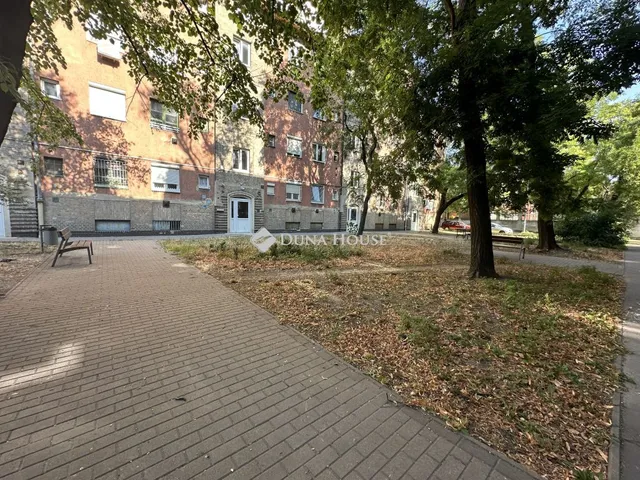 Eladó lakás Budapest X. kerület, Salgótarjáni út 38 nm