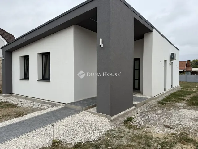 Eladó ház Vép 81 nm