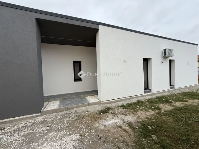 Eladó ház Vép 81 nm