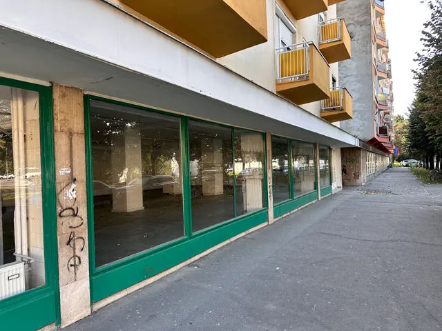 Kiadó kereskedelmi és ipari ingatlan Szombathely 320 nm
