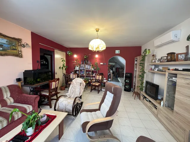 Eladó ház Szombathely 302 nm