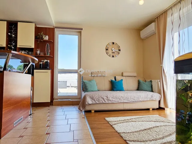 Eladó lakás Szombathely, Gyöngyöshermán 71 nm