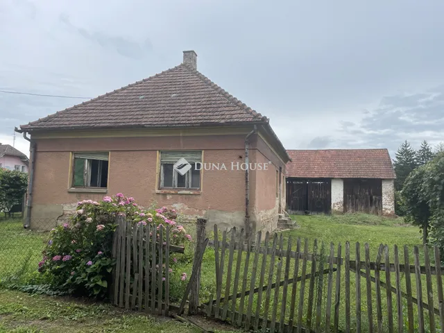 Eladó ház Rátót, Fő utca 80 nm