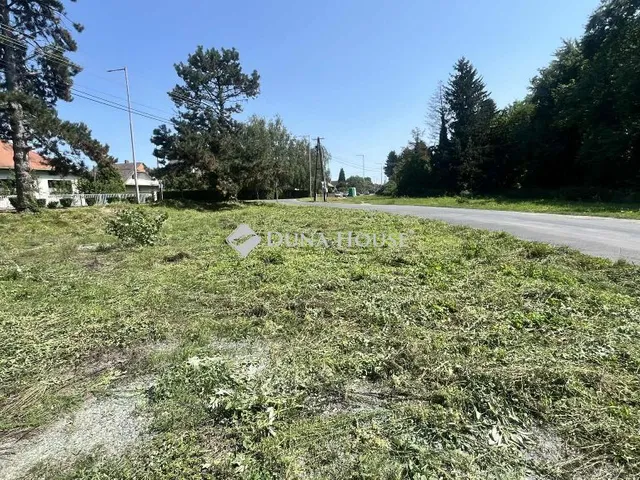 Eladó telek Kőszeg 992 nm