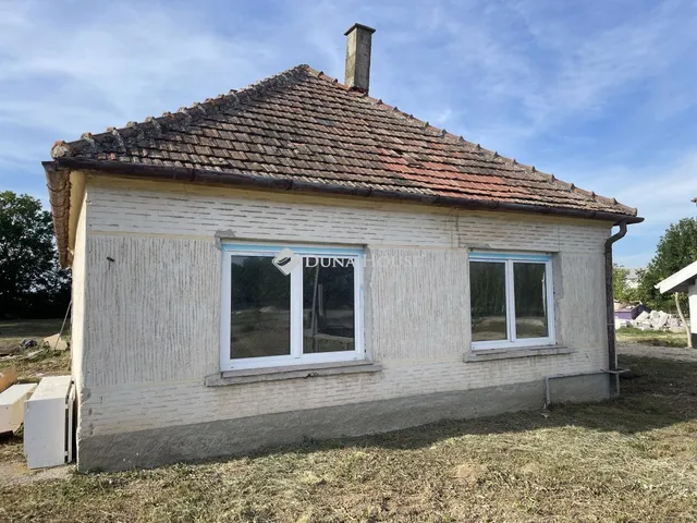 Eladó ház Rádóckölked, Fő utca 83 nm