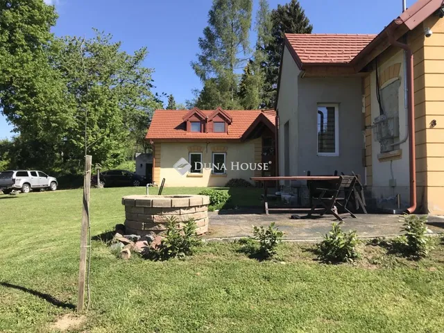 Eladó ház Nádasd, Hegyaljai út 130 nm