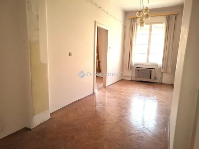 Eladó lakás Szombathely, Kisfaludy Sándor utca 67 nm