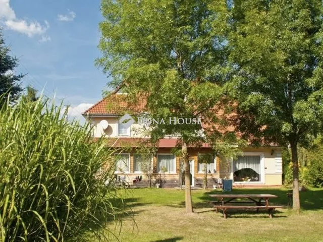 Eladó ház Nádasd, Hegyaljai út 550 nm