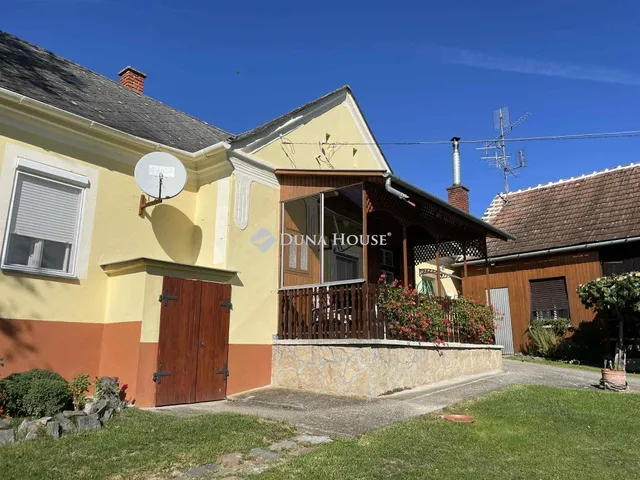 Eladó ház Kondorfa, Alvég utca 80 nm