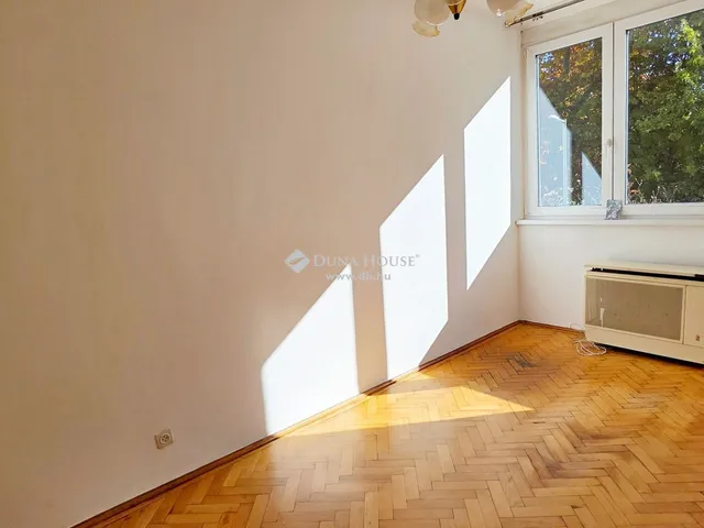 Eladó lakás Szombathely, Derkovits-lakótelep, Bem József 49 nm