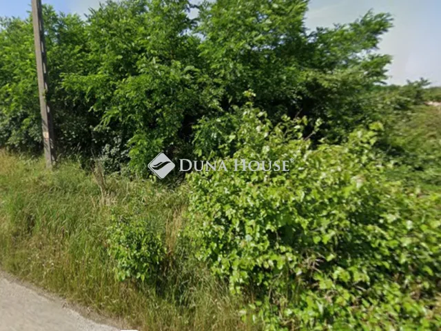 Eladó telek Gersekarát, Honvéd utca 1753 nm