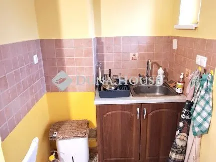 Eladó lakás Csepreg, Nádasdy utca 53 nm