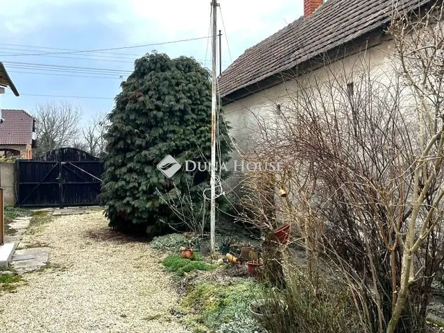 Eladó ház Vásárosmiske 85 nm