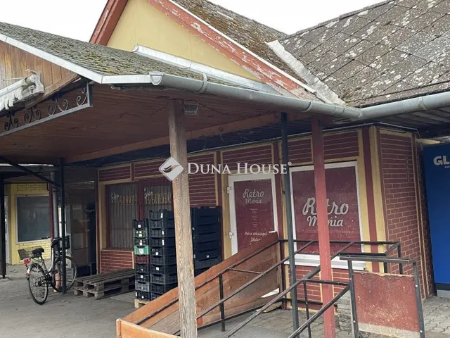 Eladó kereskedelmi és ipari ingatlan Körmend 38 nm