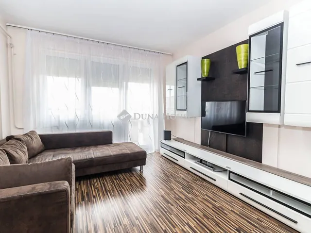 Kiadó lakás Szombathely, Nagy László utca 50 nm