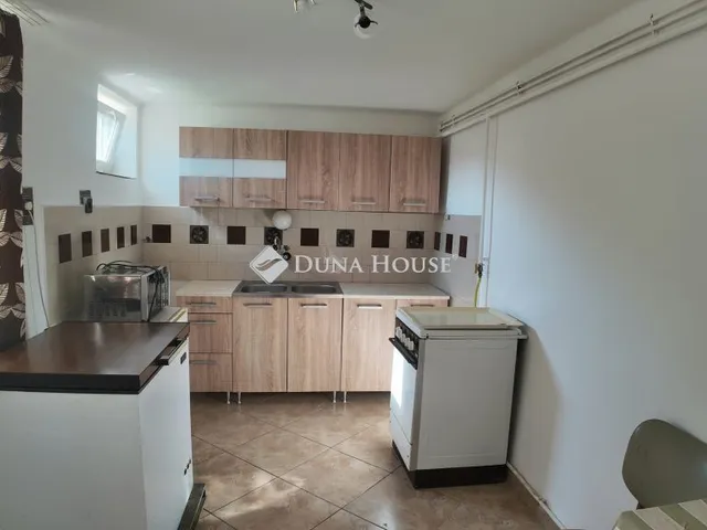 Eladó ház Sárvár 250 nm