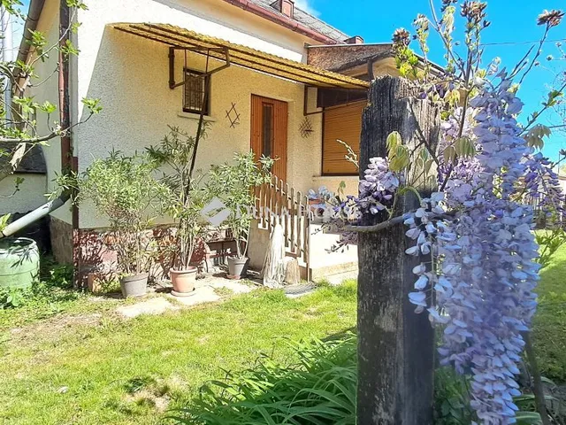 Eladó ház Acsád 100 nm