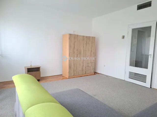 Eladó lakás Szombathely, Petőfi Sándor utca 29 nm