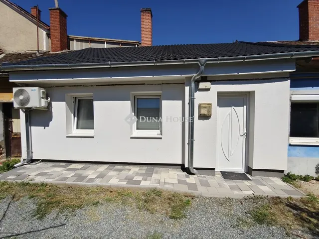 Eladó lakás Szombathely, Szigligeti Ede utca 19 nm