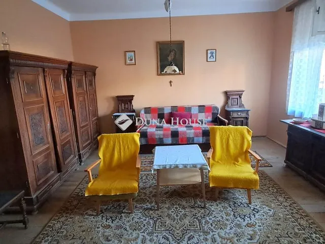 Eladó ház Gyalóka 97 nm
