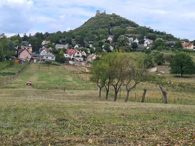 Eladó telek Szigliget 1497 nm