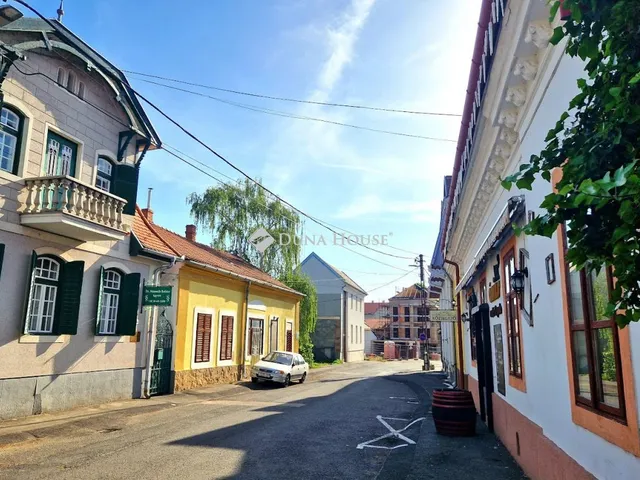 Eladó lakás Keszthely 87 nm