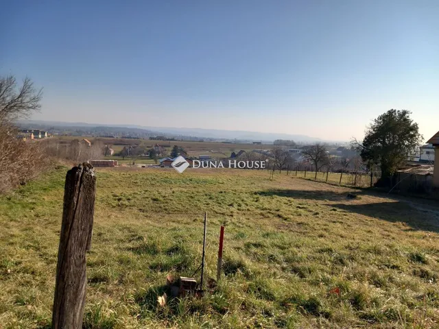 Eladó telek Keszthely, Gyöngyvirág köz 1767 nm