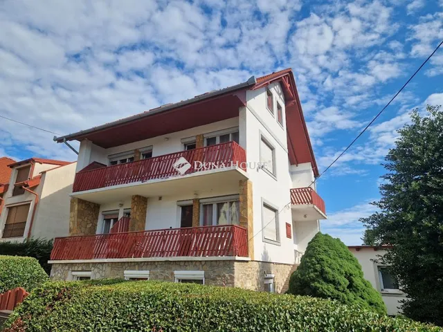 Eladó ház Hévíz 280 nm