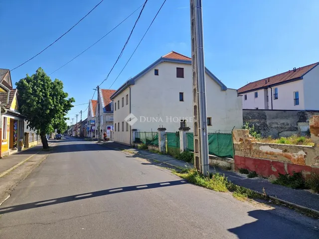 Eladó telek Keszthely 1391 nm