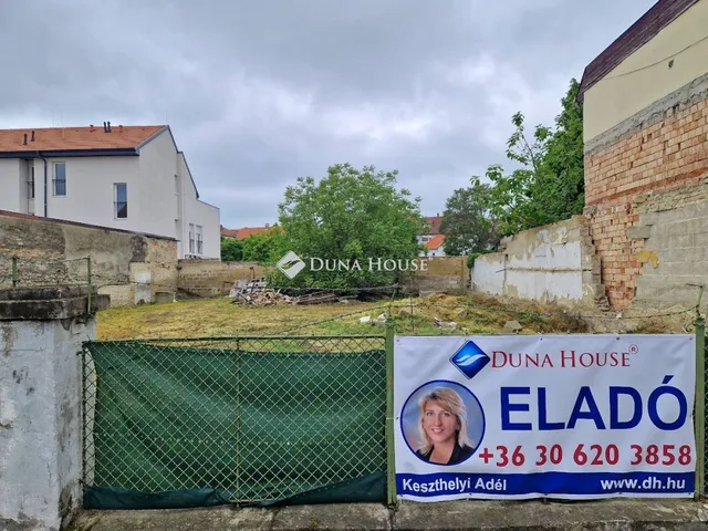 Eladó telek Keszthely 1391 nm